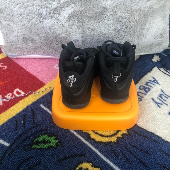 Nike little posite one - Picture 3 of 4